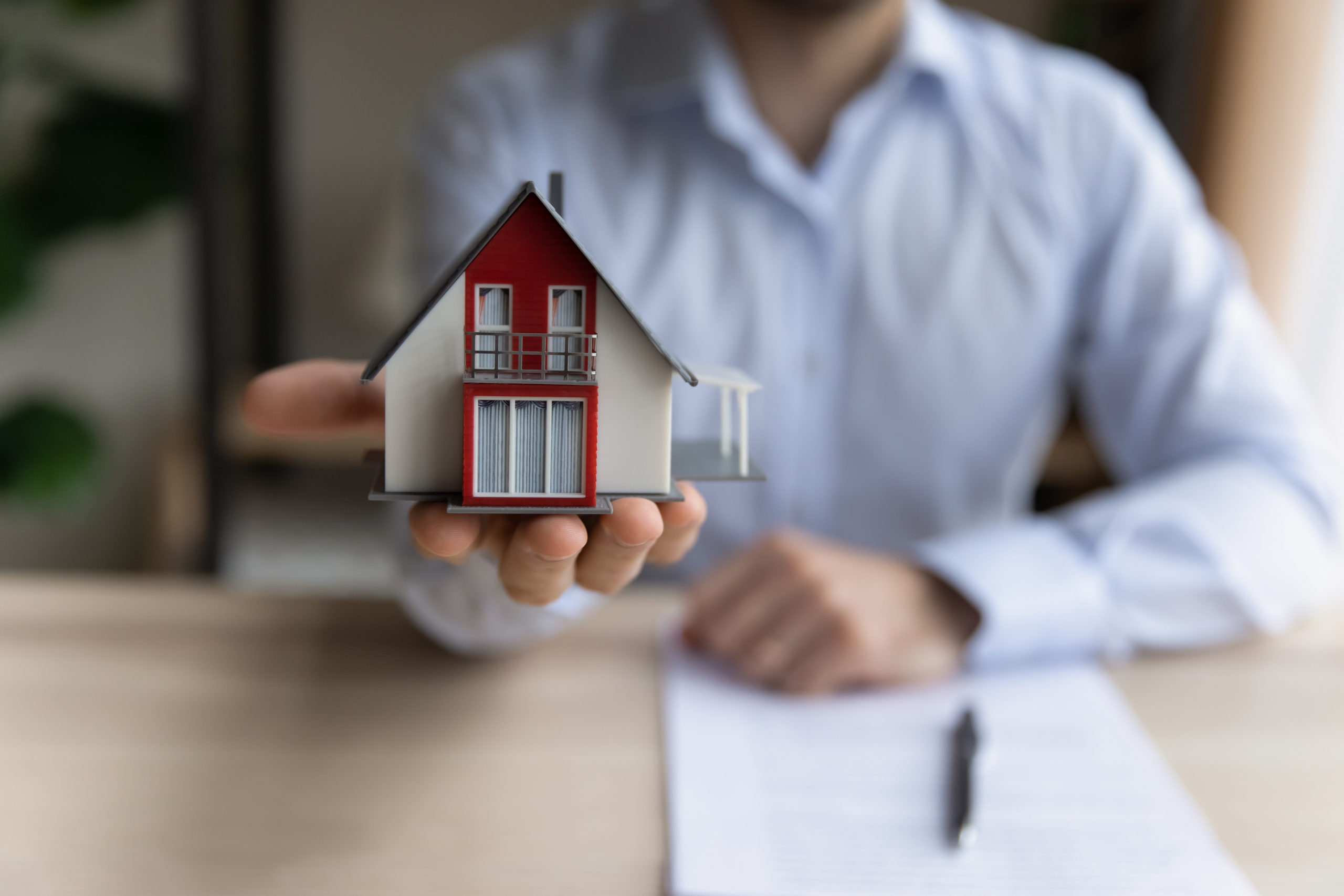 Estate agent regulations: What are they?